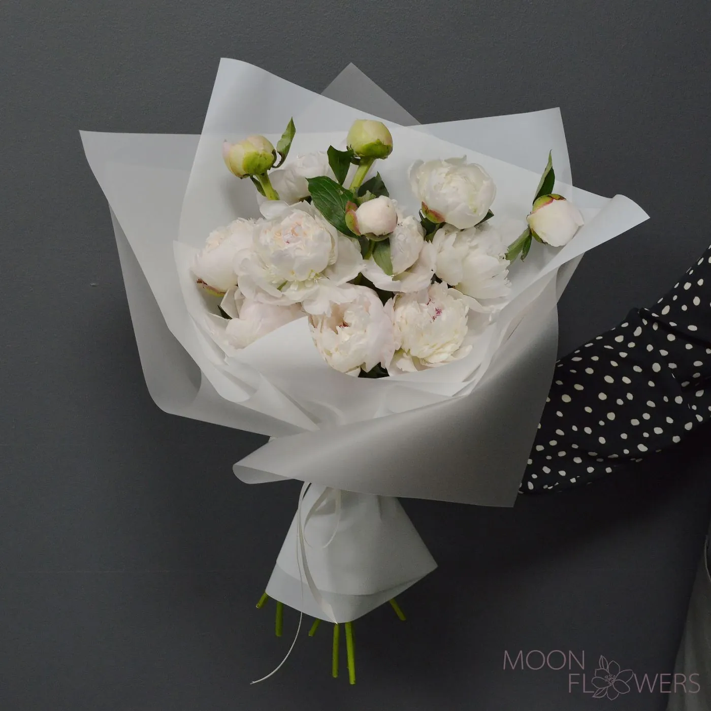 Bouquet of white