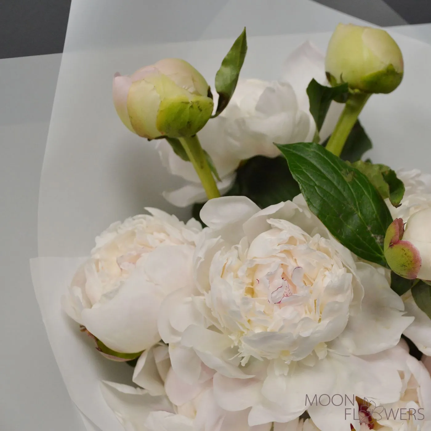 Bouquet of white