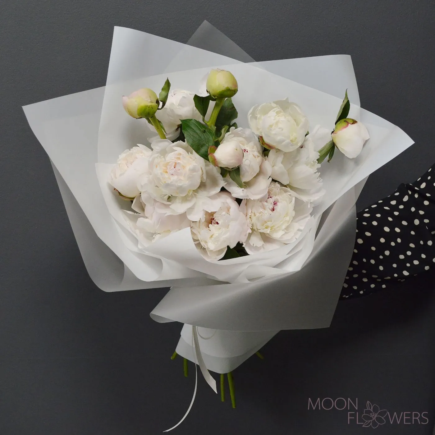 Bouquet of white