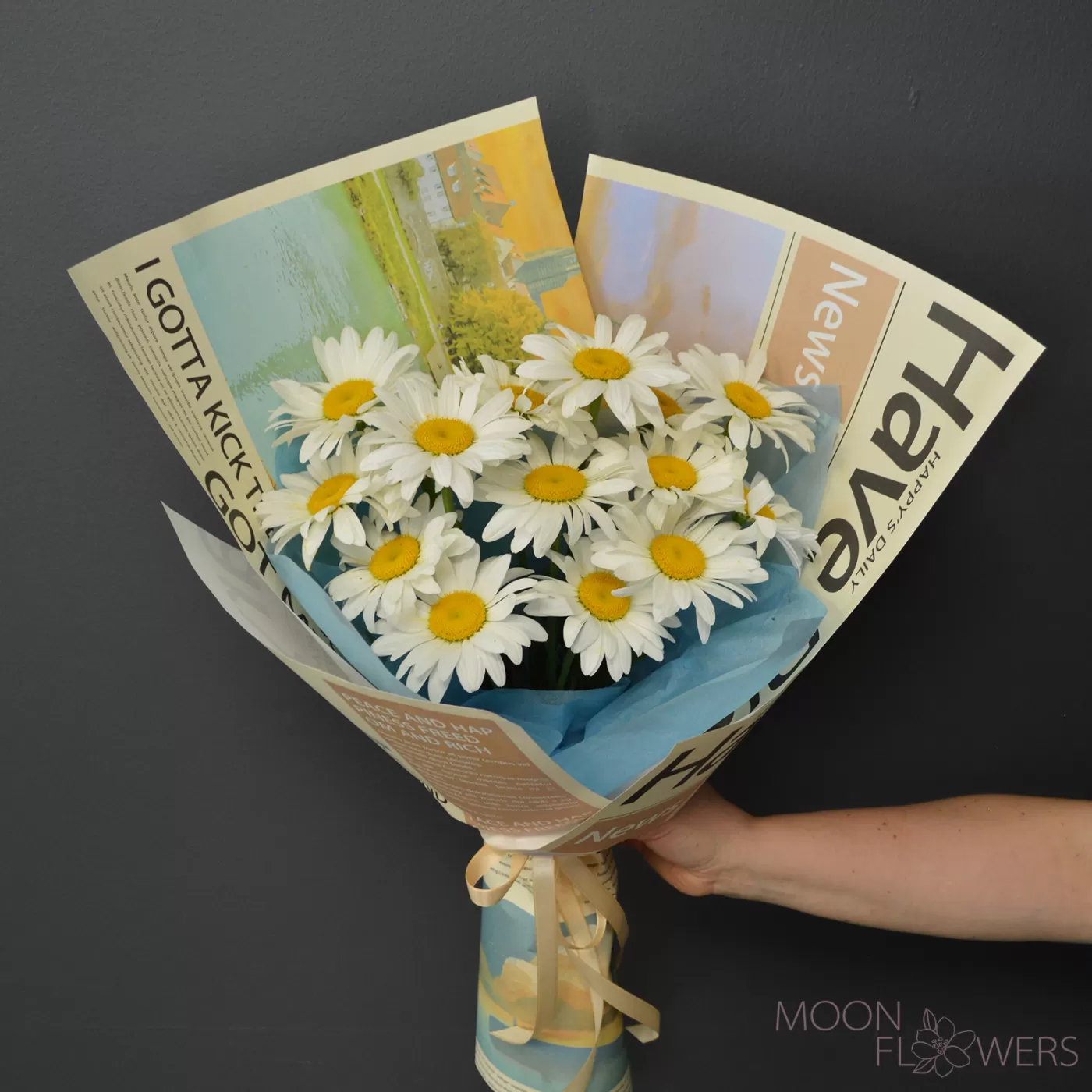Buchet din 15 romanite