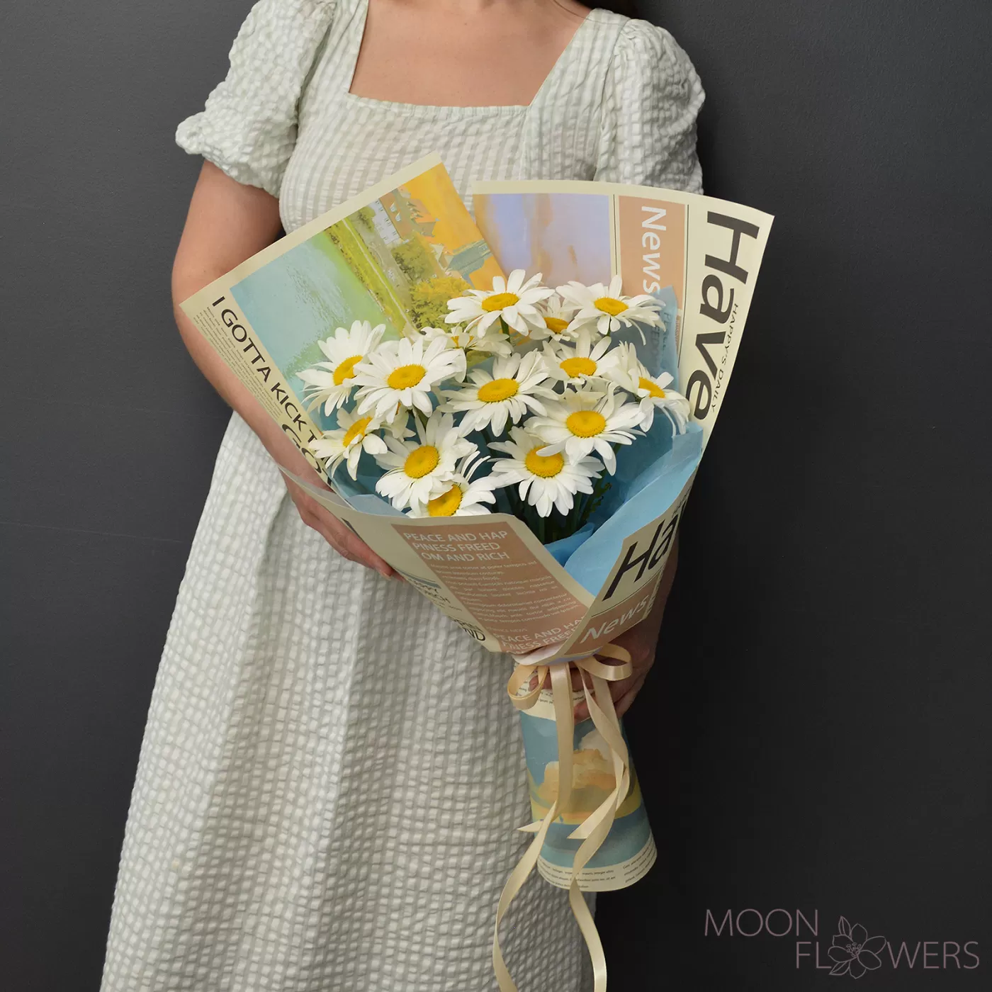 Buchet din 15 romanite