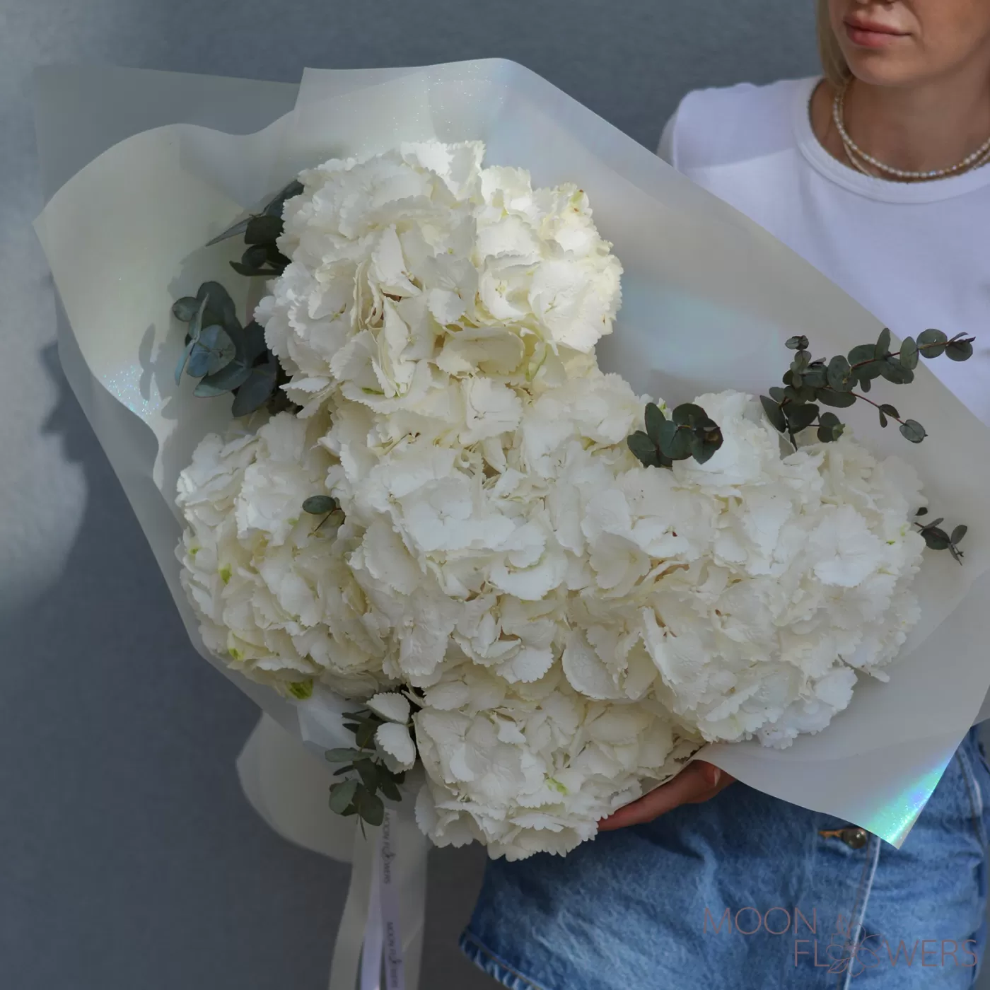 Buchet de 5 hortensii albe