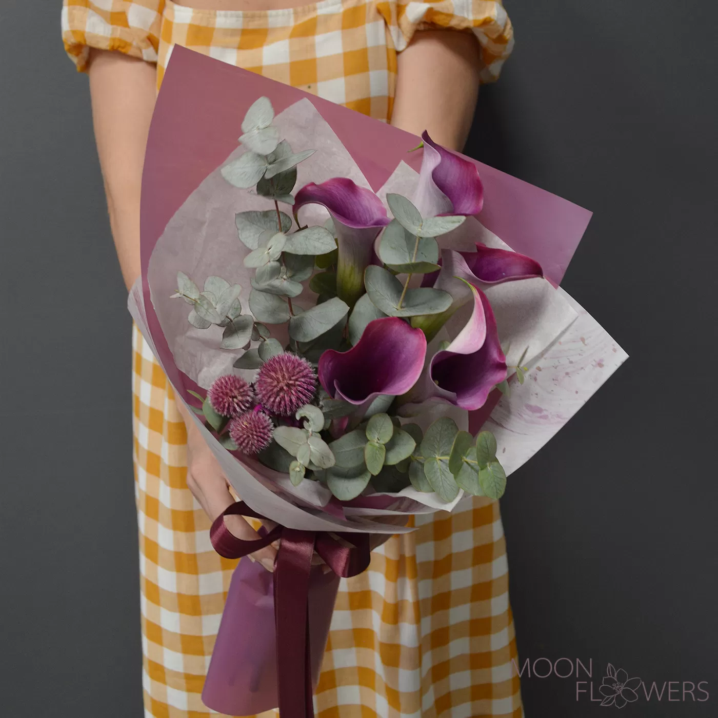 Buchet de cale mov