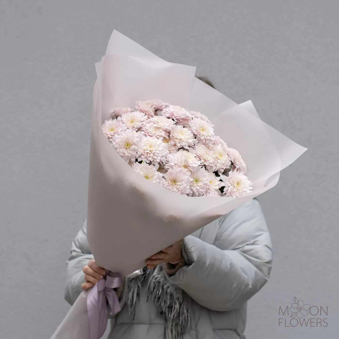 Bouquet of pink Dutch chrysanthemum