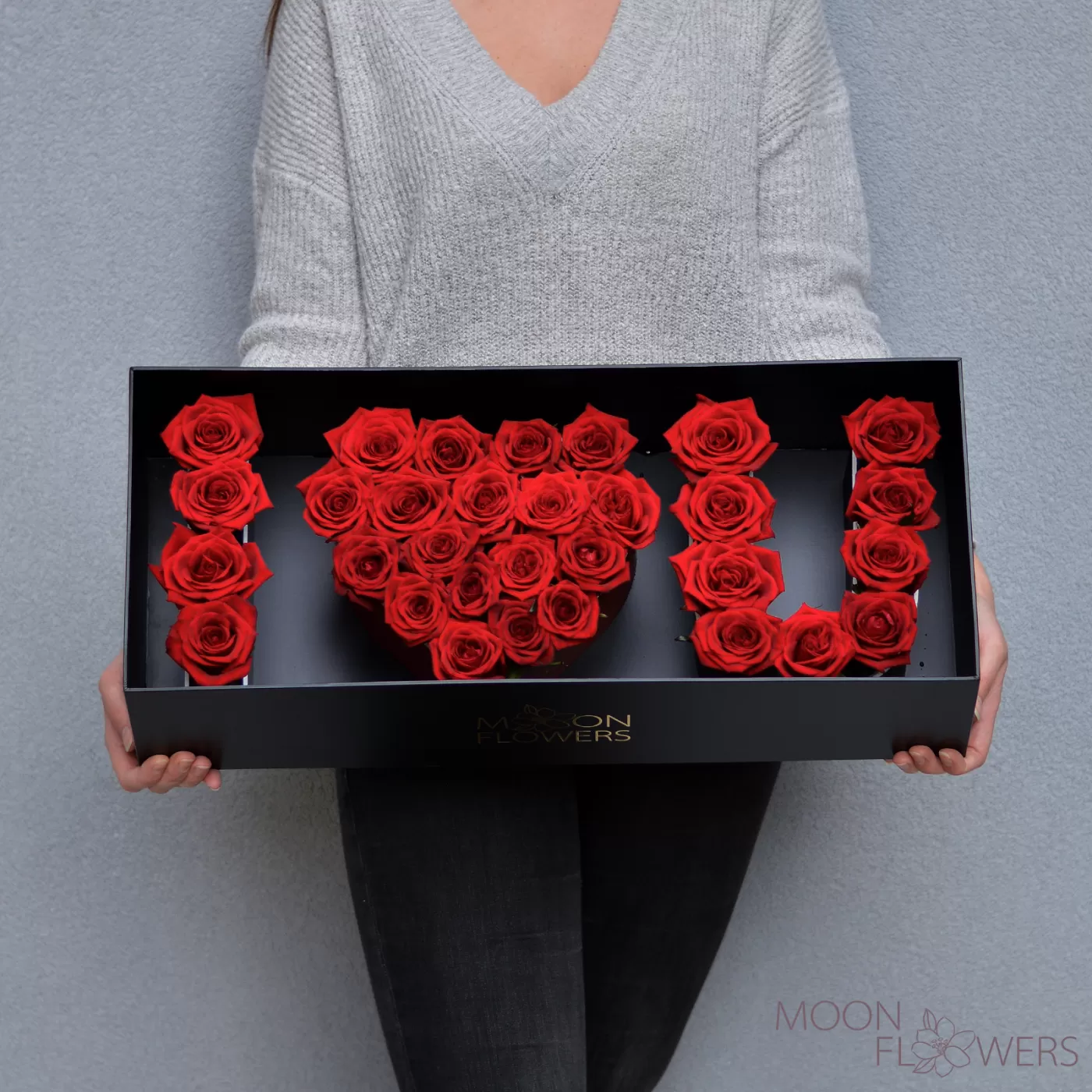 Коробка с розами "I Love You"