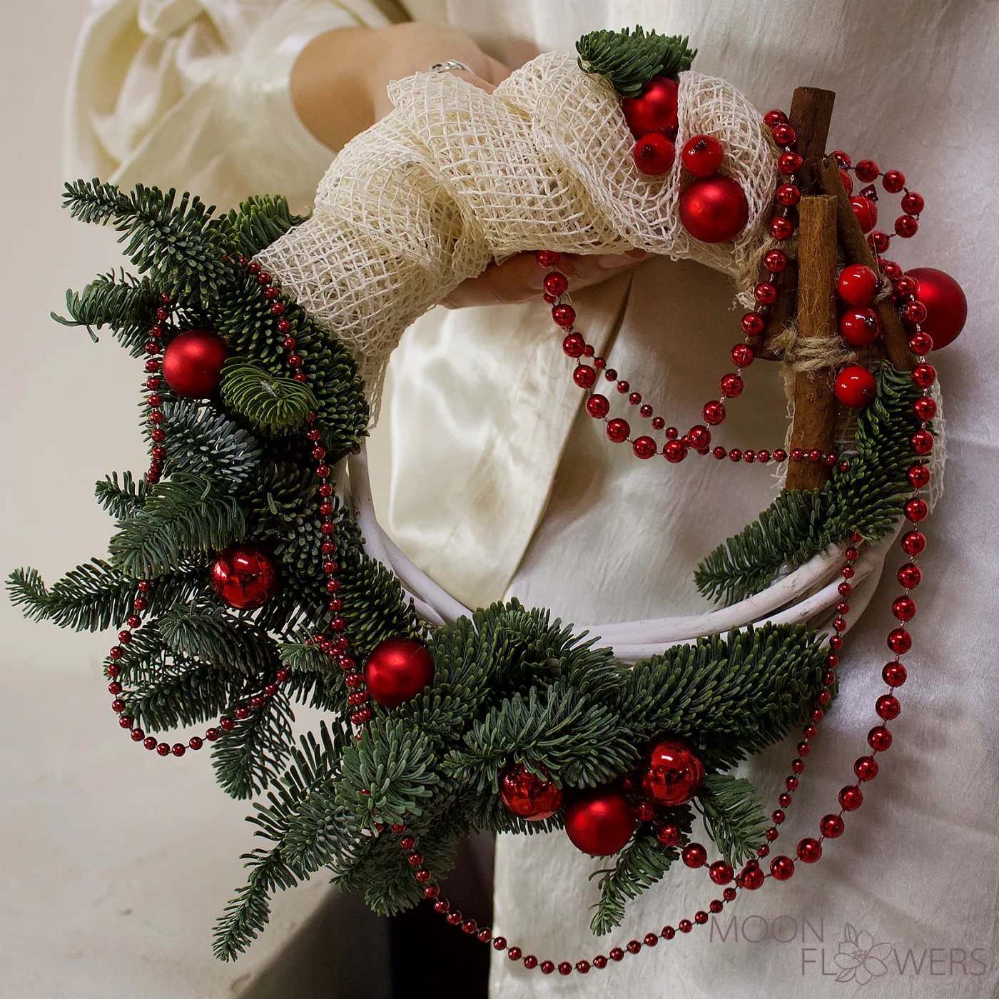 Рождественский венок на дверь