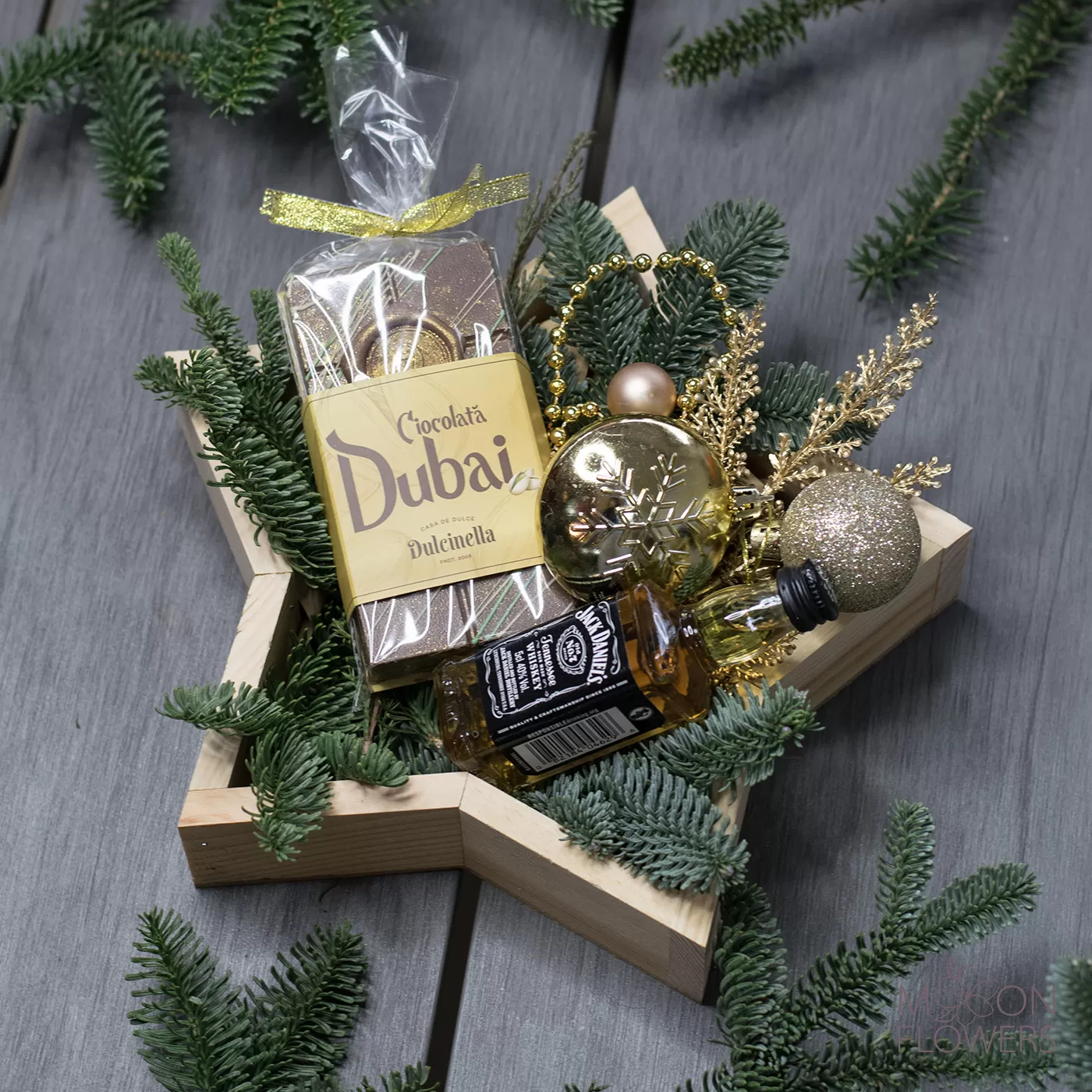 Gift composition with Dubai chocolate and Jack Daniel's