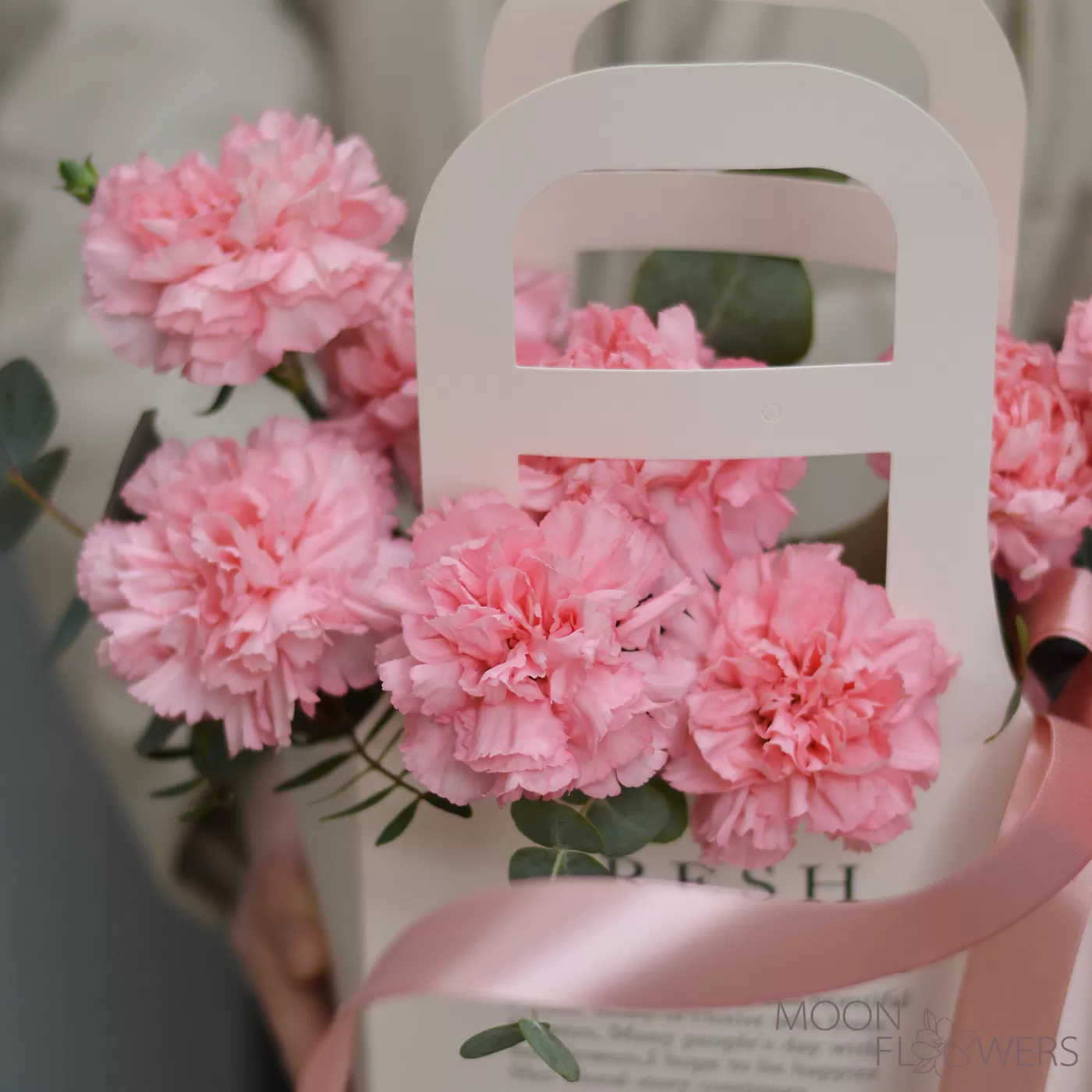Сумочка Fresh Flower с розовой гвоздикой