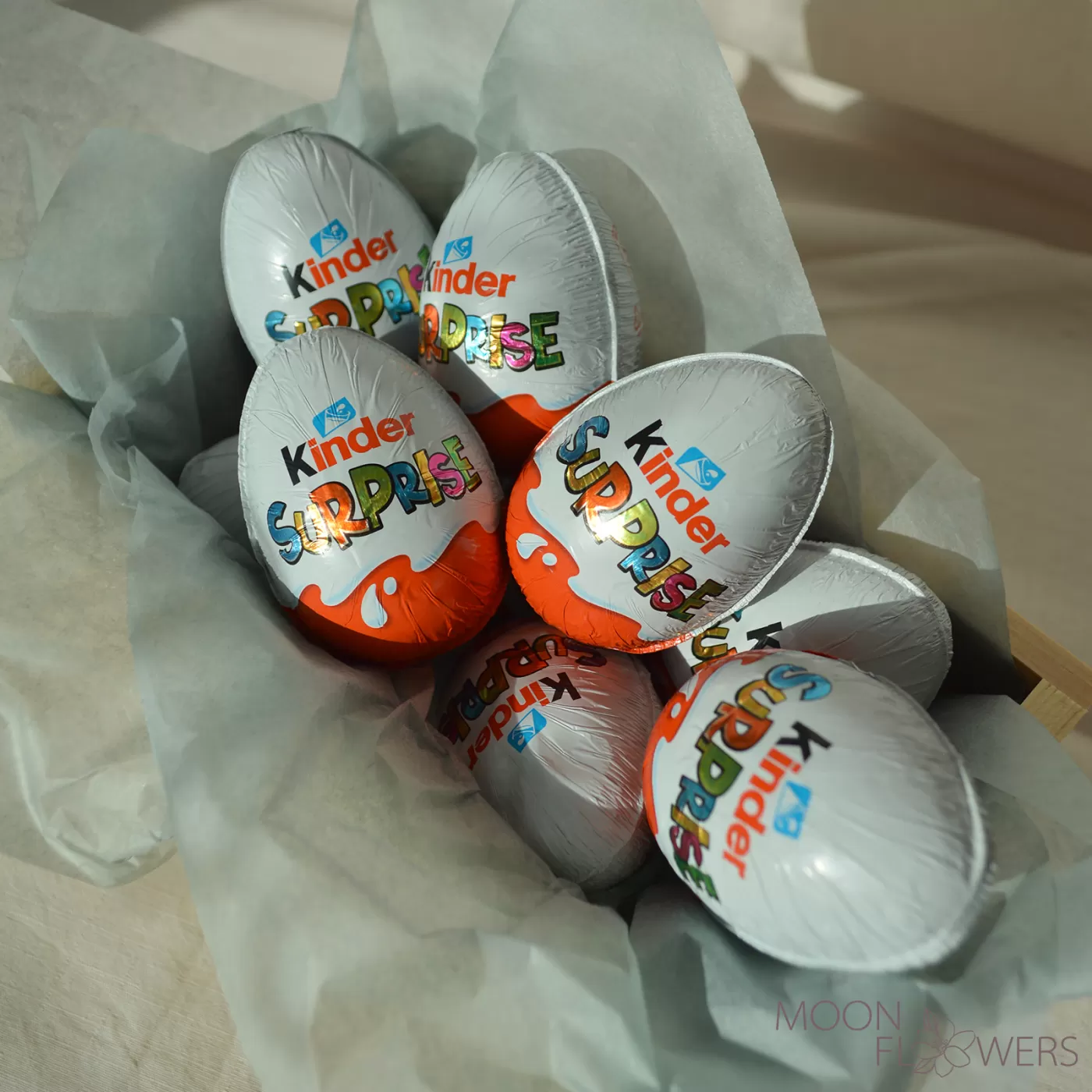 Ladița cu Kinder Surprise